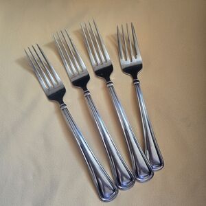 REED and BARTON *BELLEVILLE* FLATWARE 4 pc Forks Stainless 18/10 Extras